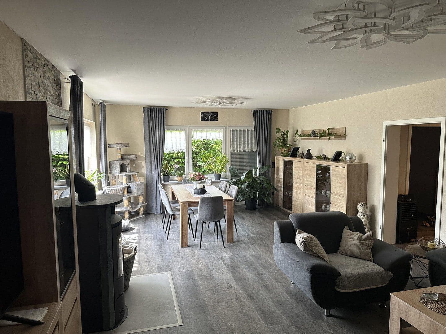 Predaj domu 145 m², pozemok 650 m², Winsen (Aller), Dolné Sasko Predaj domu 145 m², pozemok 650 m², Winsen (Aller), Dolné Sasko