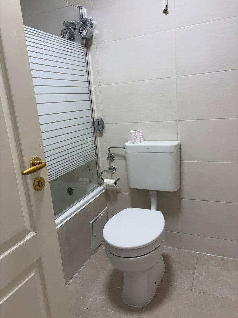Prenájom bytu 3-izbový 85 m², Hemsbach, Bádensko-Wurttembersko Prenájom bytu 3-izbový 85 m², Hemsbach, Bádensko-Wurttembersko
