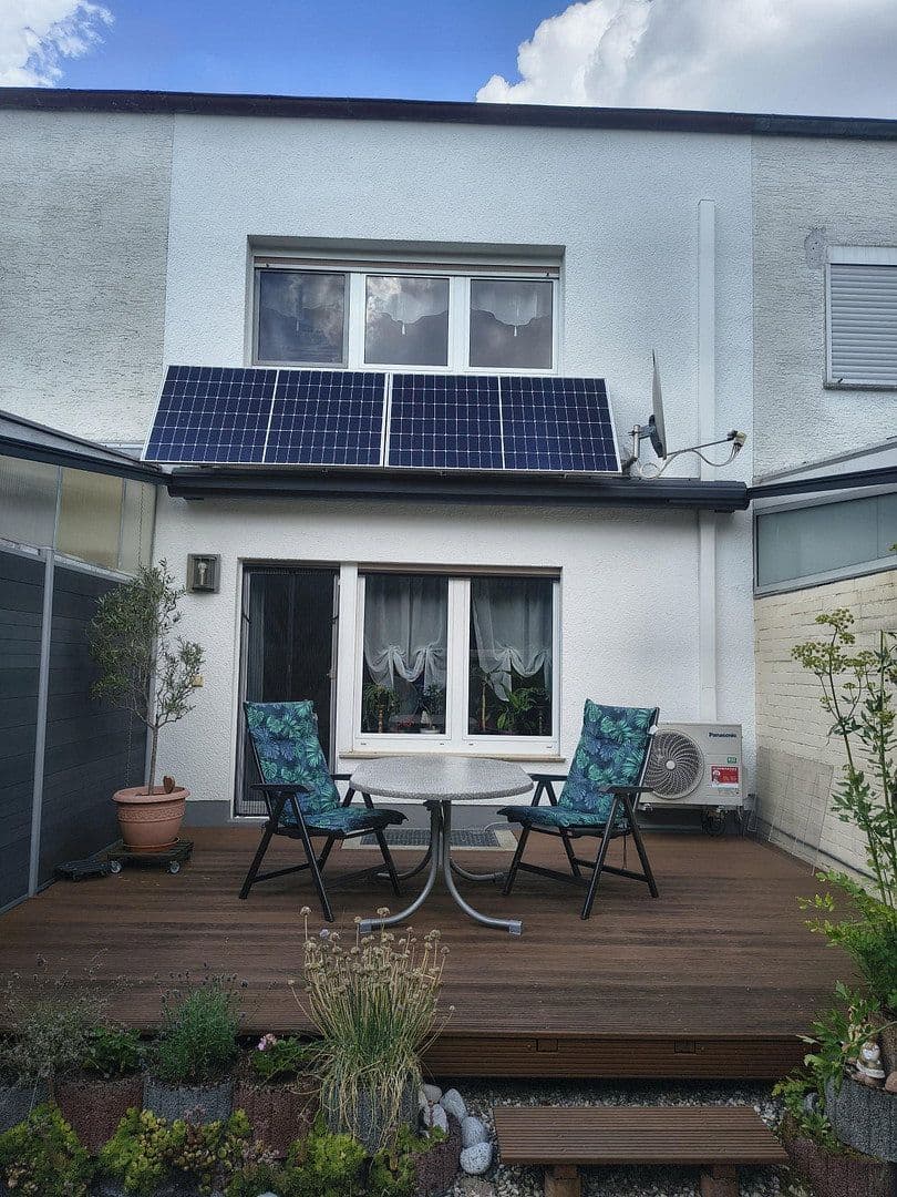 Predaj domu 92 m², pozemok 167 m², Rödermark, Hesensko Predaj domu 92 m², pozemok 167 m², Rödermark, Hesensko