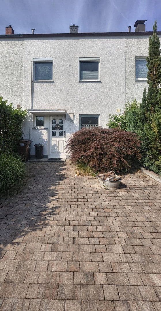 Predaj domu 92 m², pozemok 167 m², Rödermark, Hesensko Predaj domu 92 m², pozemok 167 m², Rödermark, Hesensko