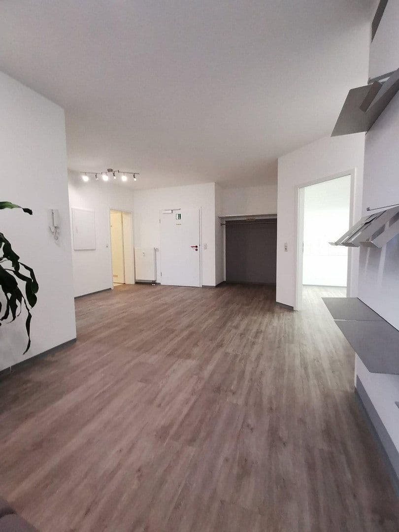 Predaj kancelárie 114 m², Hauptstraße 24, St. Georgen im Schwarzwald, Bádensko-Wurttembersko Predaj kancelárie 114 m², Hauptstraße 24, St. Georgen im Schwarzwald, Bádensko-Wurttembersko