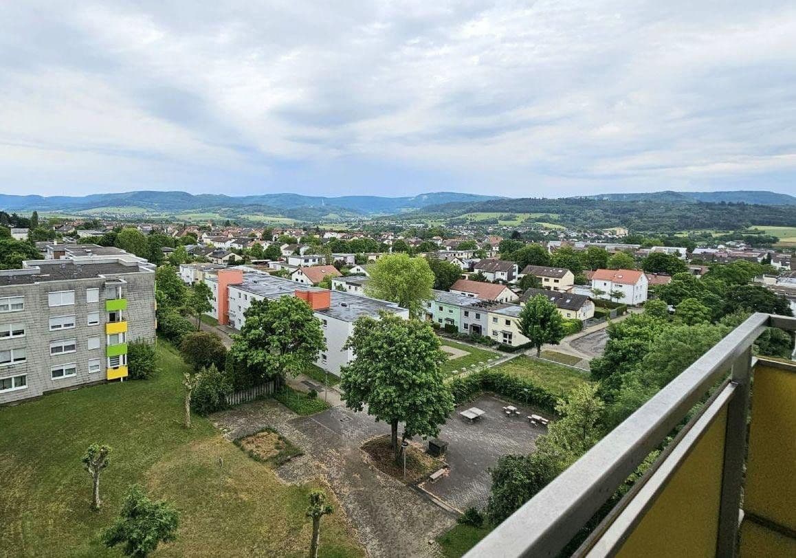 Prenájom bytu 3-izbový 85 m², Schwäbisch Gmünd, Bádensko-Wurttembersko Prenájom bytu 3-izbový 85 m², Schwäbisch Gmünd, Bádensko-Wurttembersko