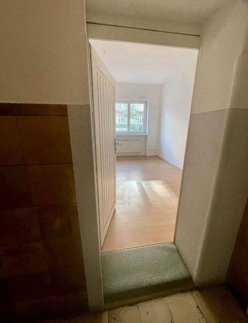 Predaj bytu 4-izbový 110 m², Sophienstraße 24, Jena, Durínsko Predaj bytu 4-izbový 110 m², Sophienstraße 24, Jena, Durínsko