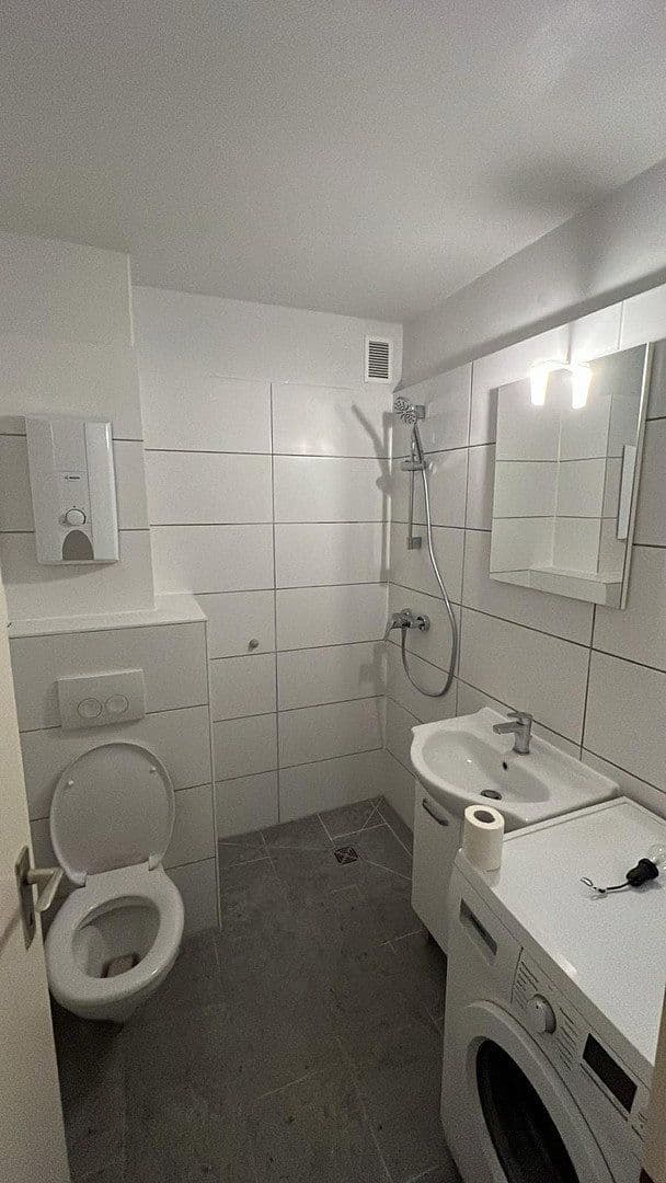 Prenájom bytu 2-izbový 52 m², Maria-Luiko-Str., München, Bavorsko Prenájom bytu 2-izbový 52 m², Maria-Luiko-Str., München, Bavorsko