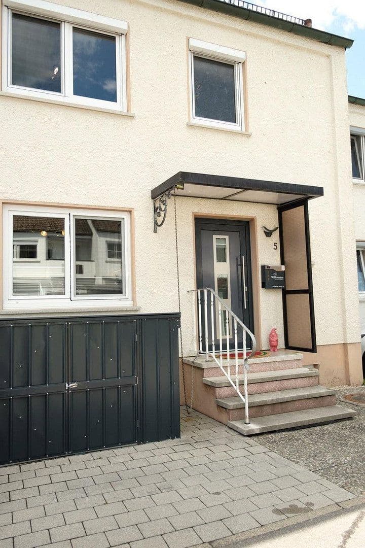 Predaj domu 98 m², pozemok 173 m², Lindauer Weg 5, Senden, Bavorsko Predaj domu 98 m², pozemok 173 m², Lindauer Weg 5, Senden, Bavorsko