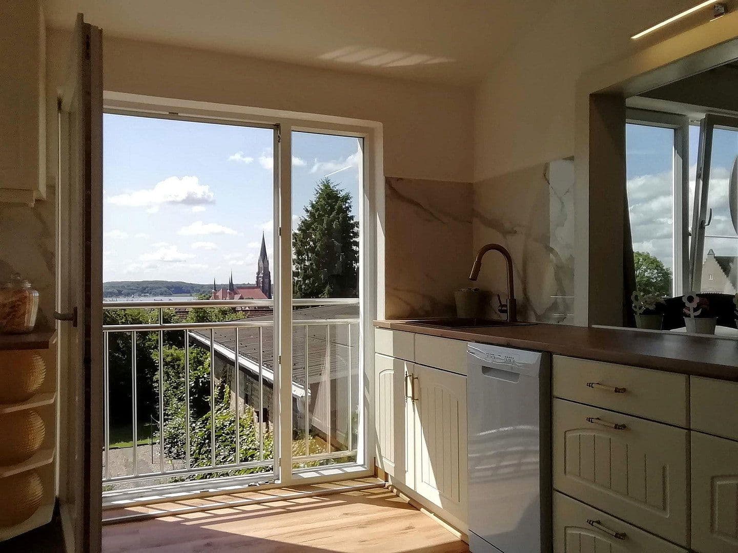 Predaj domu 119 m², pozemok 873 m², Schleswig, Šlezvicko-Holštajnsko Predaj domu 119 m², pozemok 873 m², Schleswig, Šlezvicko-Holštajnsko
