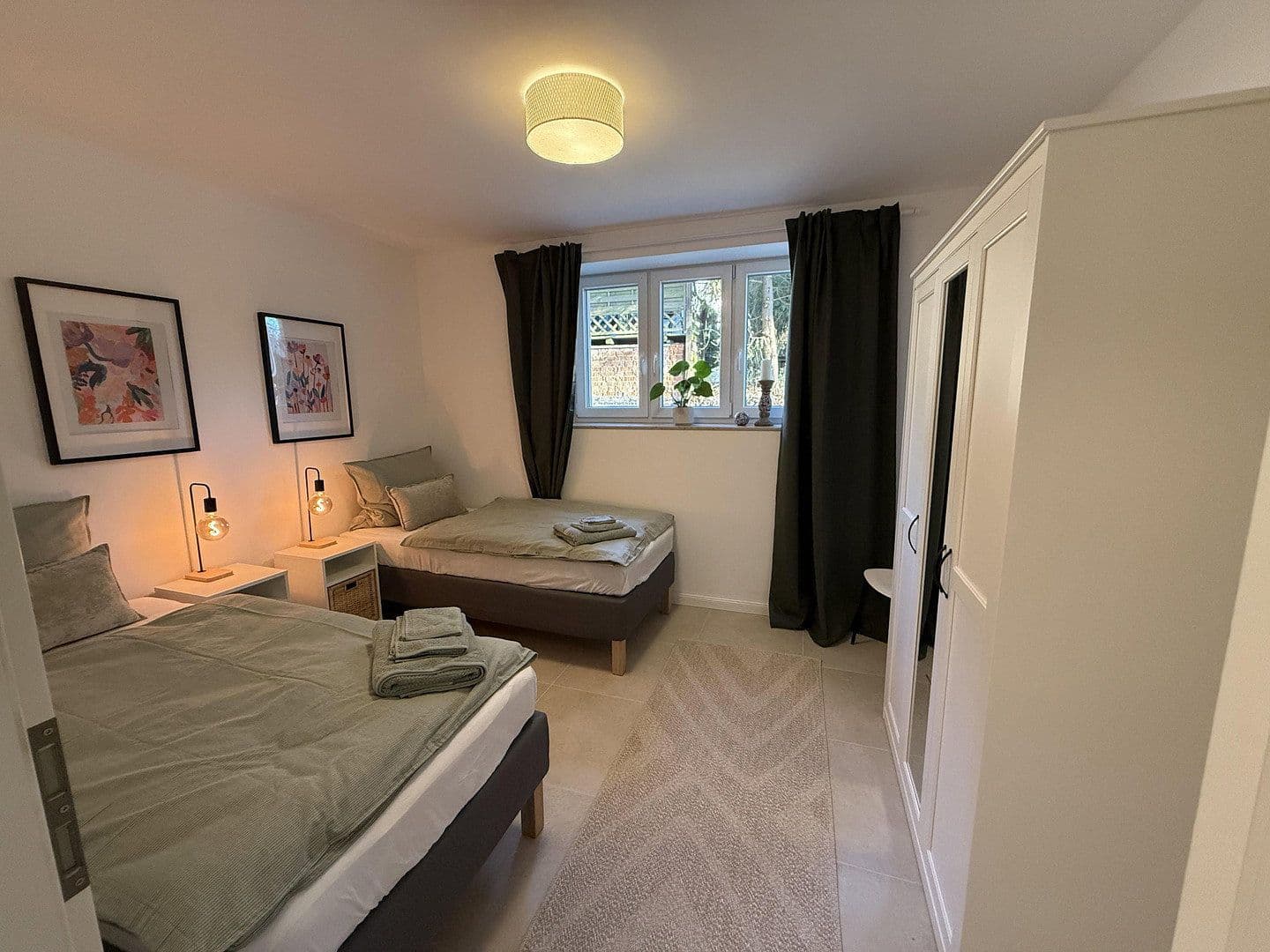 Prenájom bytu 2-izbový 60 m², Berlin, Berlín Prenájom bytu 2-izbový 60 m², Berlin, Berlín