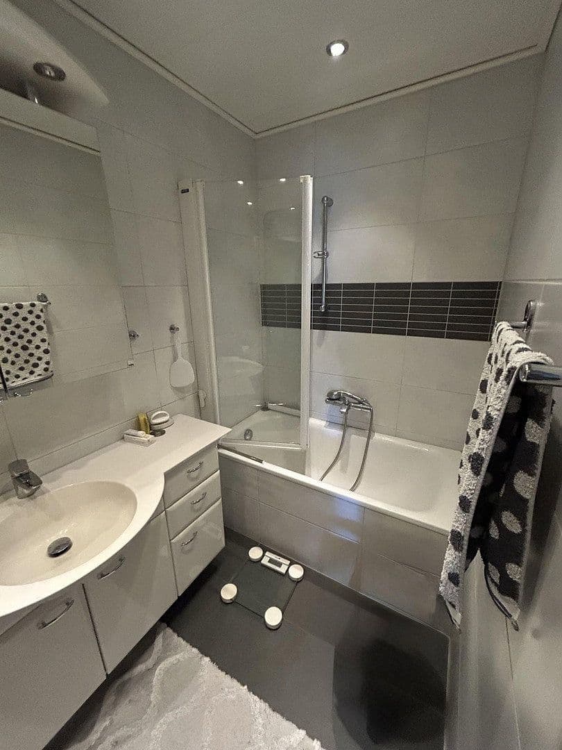 Predaj domu 150 m², pozemok 230 m², Bremen, Brémy Predaj domu 150 m², pozemok 230 m², Bremen, Brémy