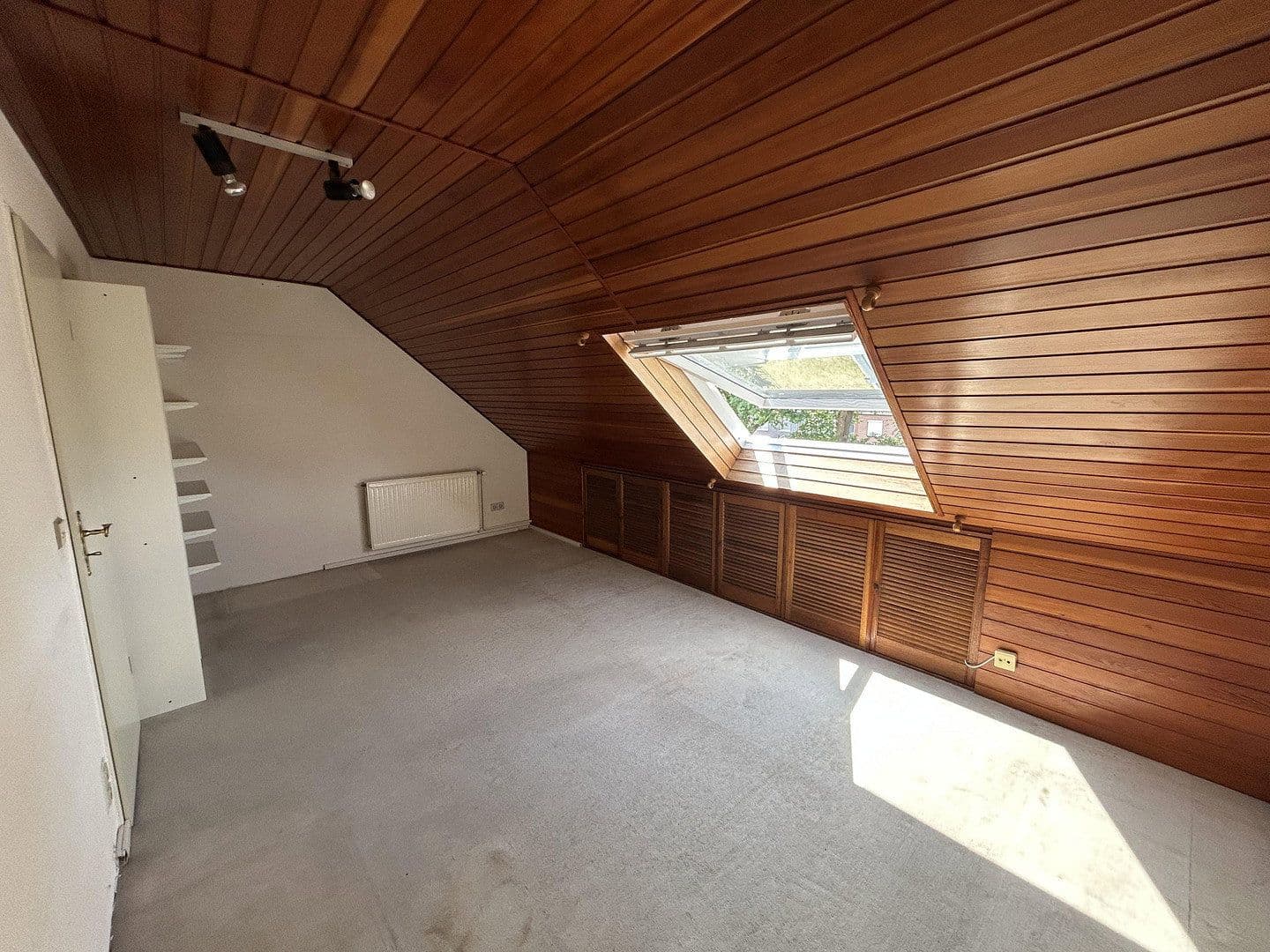 Predaj domu 150 m², pozemok 230 m², Bremen, Brémy Predaj domu 150 m², pozemok 230 m², Bremen, Brémy