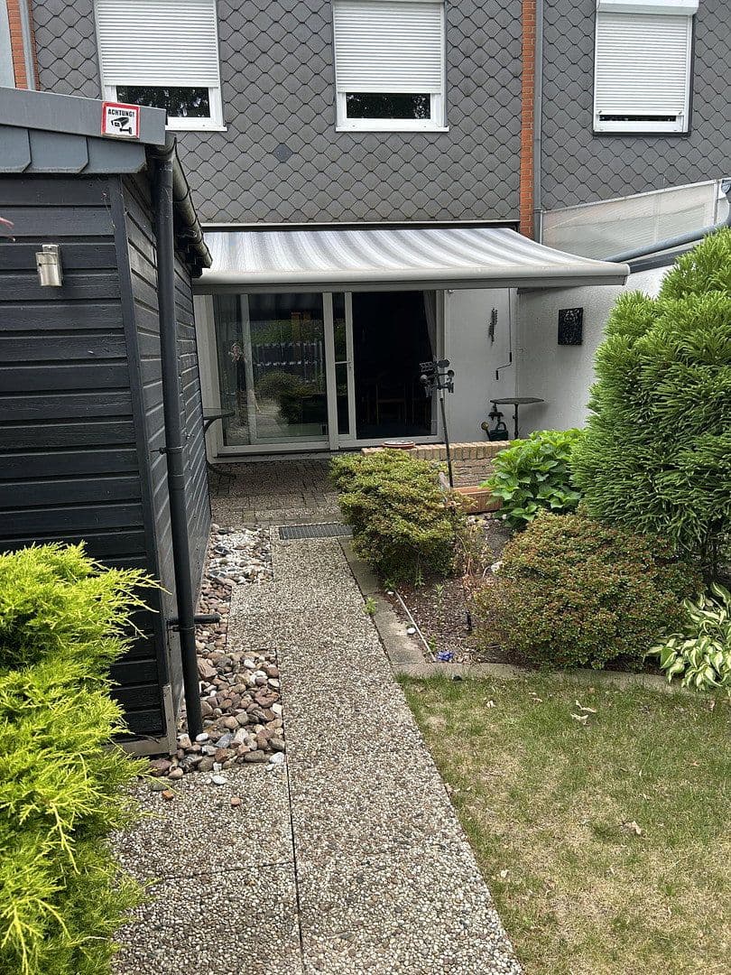 Predaj domu 150 m², pozemok 230 m², Bremen, Brémy Predaj domu 150 m², pozemok 230 m², Bremen, Brémy