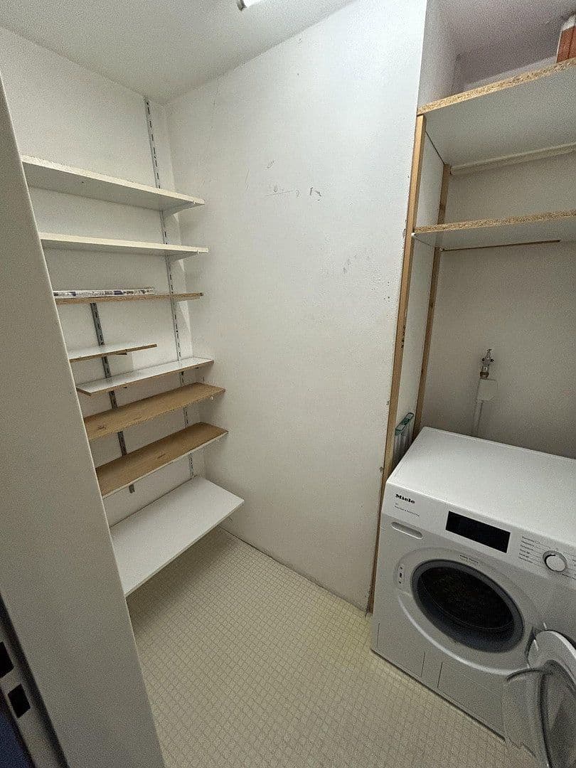 Predaj domu 150 m², pozemok 230 m², Bremen, Brémy Predaj domu 150 m², pozemok 230 m², Bremen, Brémy