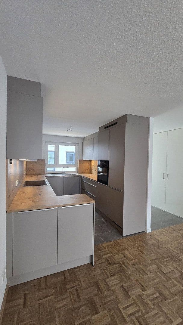 Prenájom domu 125 m², pozemok 140 m², Herbolzheimer Straße 26a, Herbolzheim, Bádensko-Wurttembersko Prenájom domu 125 m², pozemok 140 m², Herbolzheimer Straße 26a, Herbolzheim, Bádensko-Wurttembersko