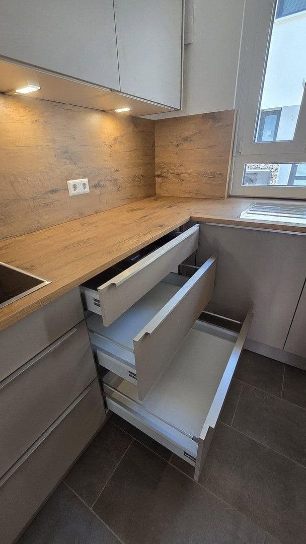 Prenájom domu 125 m², pozemok 140 m², Herbolzheimer Straße 26a, Herbolzheim, Bádensko-Wurttembersko Prenájom domu 125 m², pozemok 140 m², Herbolzheimer Straße 26a, Herbolzheim, Bádensko-Wurttembersko