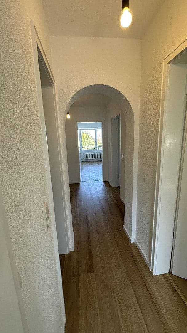 Prenájom bytu 2-izbový 57 m², Sindelfingen, Bádensko-Wurttembersko Prenájom bytu 2-izbový 57 m², Sindelfingen, Bádensko-Wurttembersko