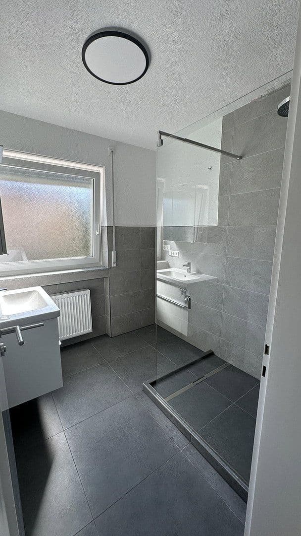 Prenájom bytu 2-izbový 57 m², Sindelfingen, Bádensko-Wurttembersko Prenájom bytu 2-izbový 57 m², Sindelfingen, Bádensko-Wurttembersko