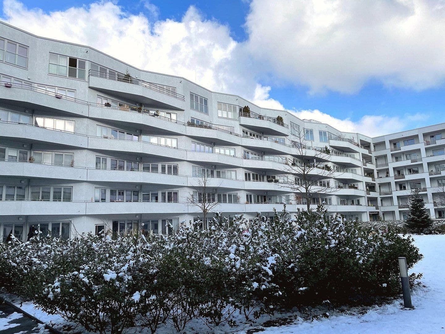 Prenájom bytu 4-izbový 98 m², Welfenstraße 68, München, Bavorsko Prenájom bytu 4-izbový 98 m², Welfenstraße 68, München, Bavorsko