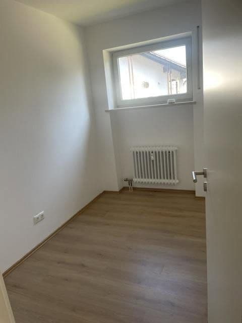 Predaj domu 537 m², pozemok 1.210 m², Vilshofen an der Donau, Bavorsko Predaj domu 537 m², pozemok 1.210 m², Vilshofen an der Donau, Bavorsko