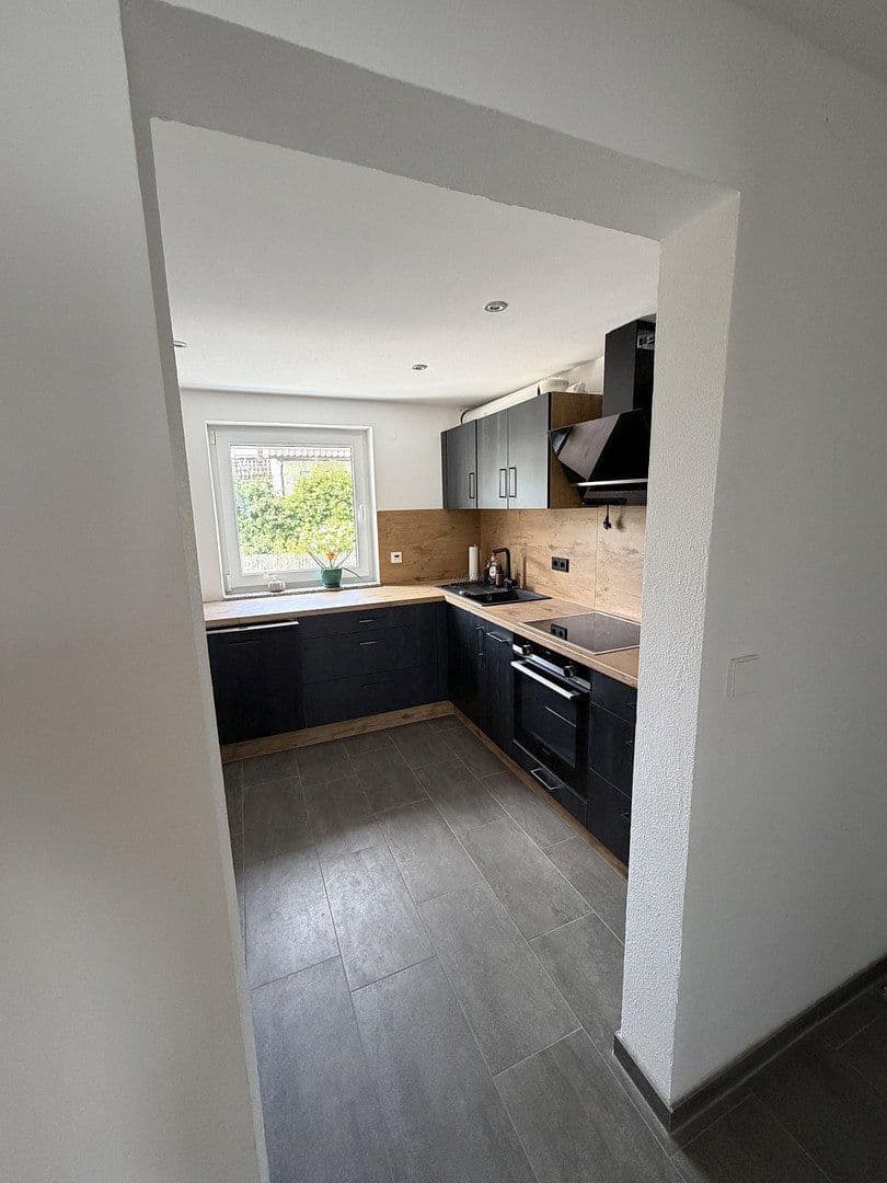 Predaj domu 155 m², pozemok 461 m², Gingen an der Fils, Bádensko-Wurttembersko Predaj domu 155 m², pozemok 461 m², Gingen an der Fils, Bádensko-Wurttembersko