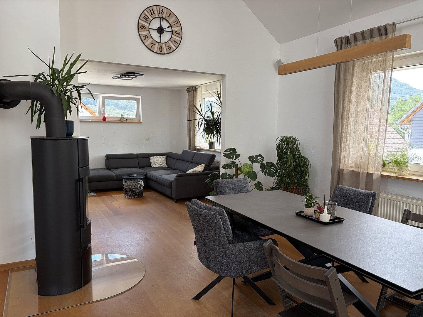 Predaj domu 155 m², pozemok 461 m², Gingen an der Fils, Bádensko-Wurttembersko Predaj domu 155 m², pozemok 461 m², Gingen an der Fils, Bádensko-Wurttembersko