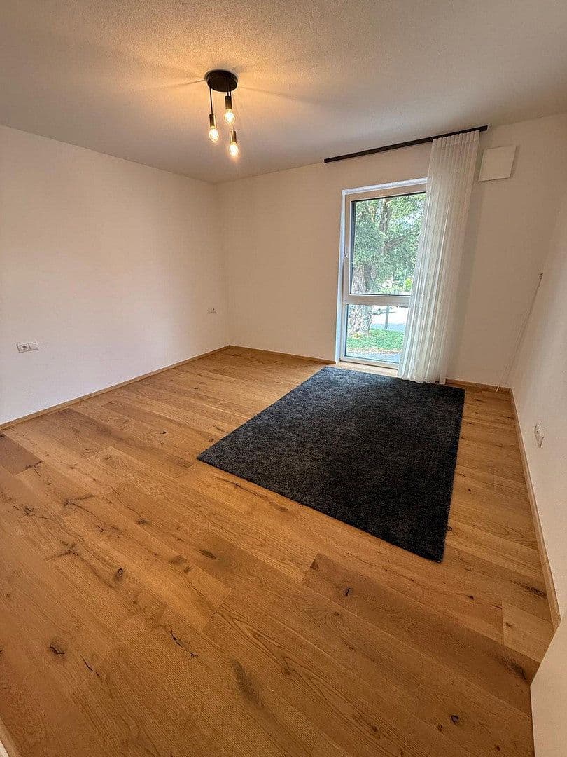 Predaj bytu 6-izbový 172 m², Hilzingen, Bádensko-Wurttembersko Predaj bytu 6-izbový 172 m², Hilzingen, Bádensko-Wurttembersko