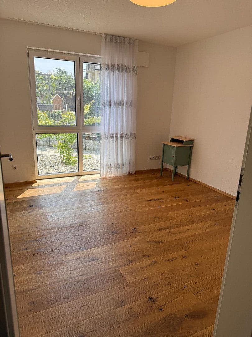 Predaj bytu 6-izbový 172 m², Hilzingen, Bádensko-Wurttembersko Predaj bytu 6-izbový 172 m², Hilzingen, Bádensko-Wurttembersko