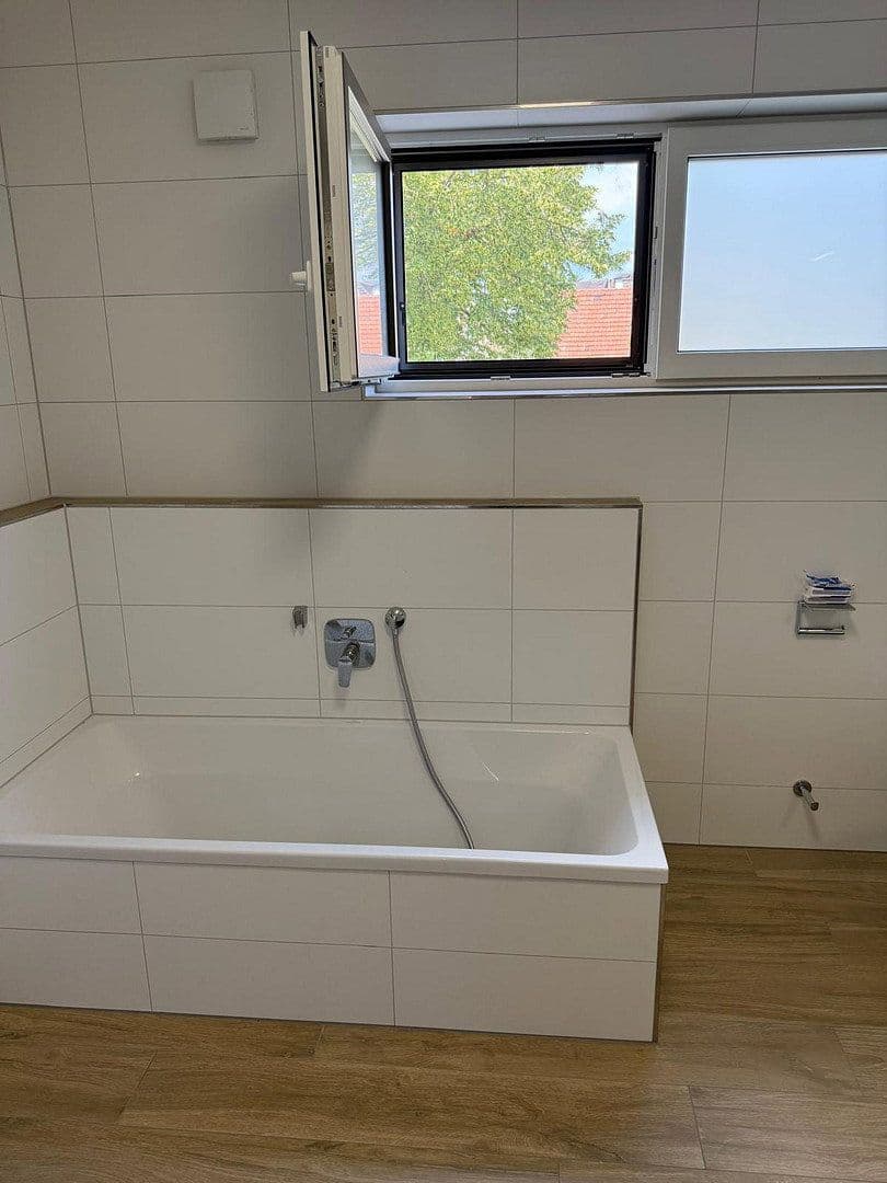 Predaj bytu 6-izbový 172 m², Hilzingen, Bádensko-Wurttembersko Predaj bytu 6-izbový 172 m², Hilzingen, Bádensko-Wurttembersko