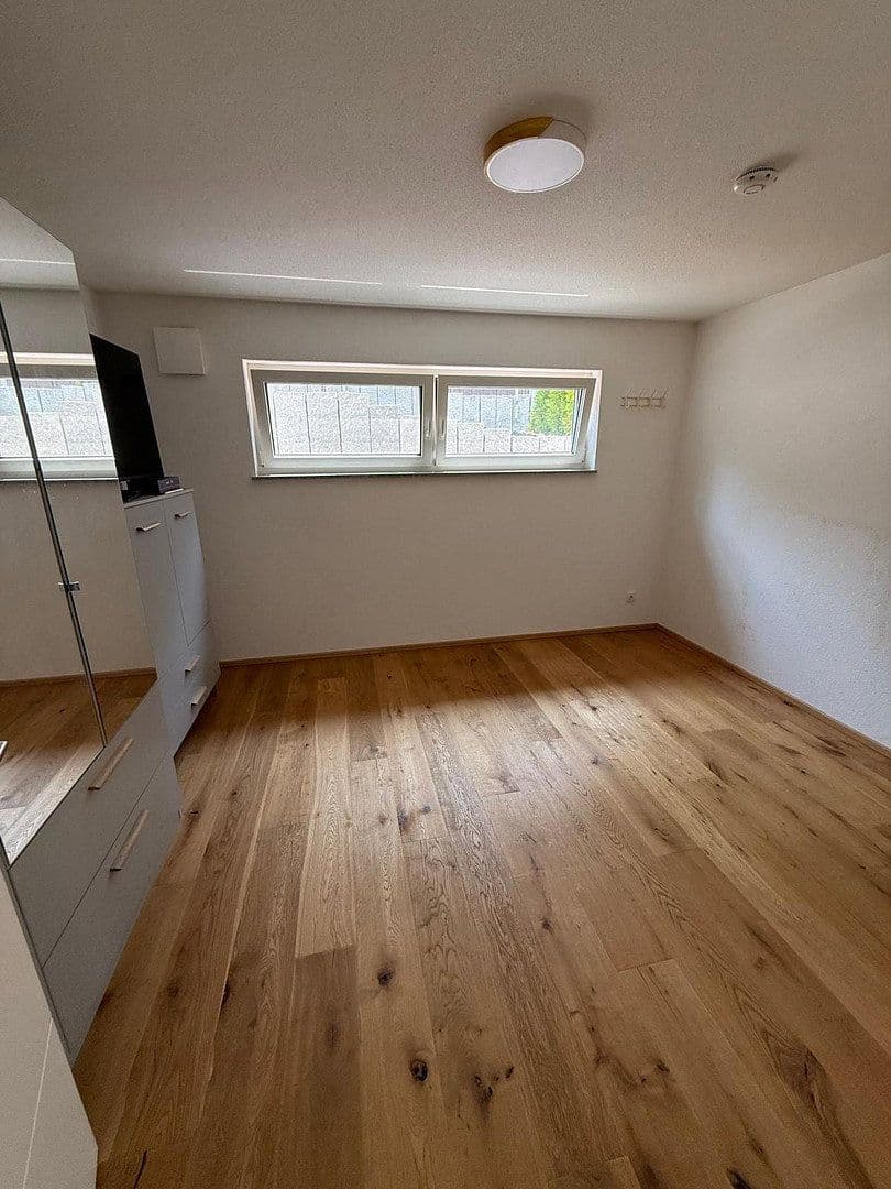 Predaj bytu 6-izbový 172 m², Hilzingen, Bádensko-Wurttembersko Predaj bytu 6-izbový 172 m², Hilzingen, Bádensko-Wurttembersko