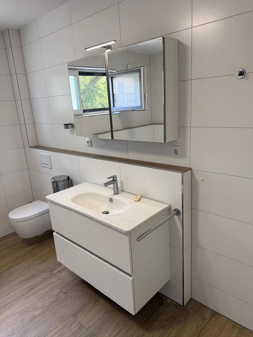Predaj bytu 6-izbový 172 m², Hilzingen, Bádensko-Wurttembersko Predaj bytu 6-izbový 172 m², Hilzingen, Bádensko-Wurttembersko