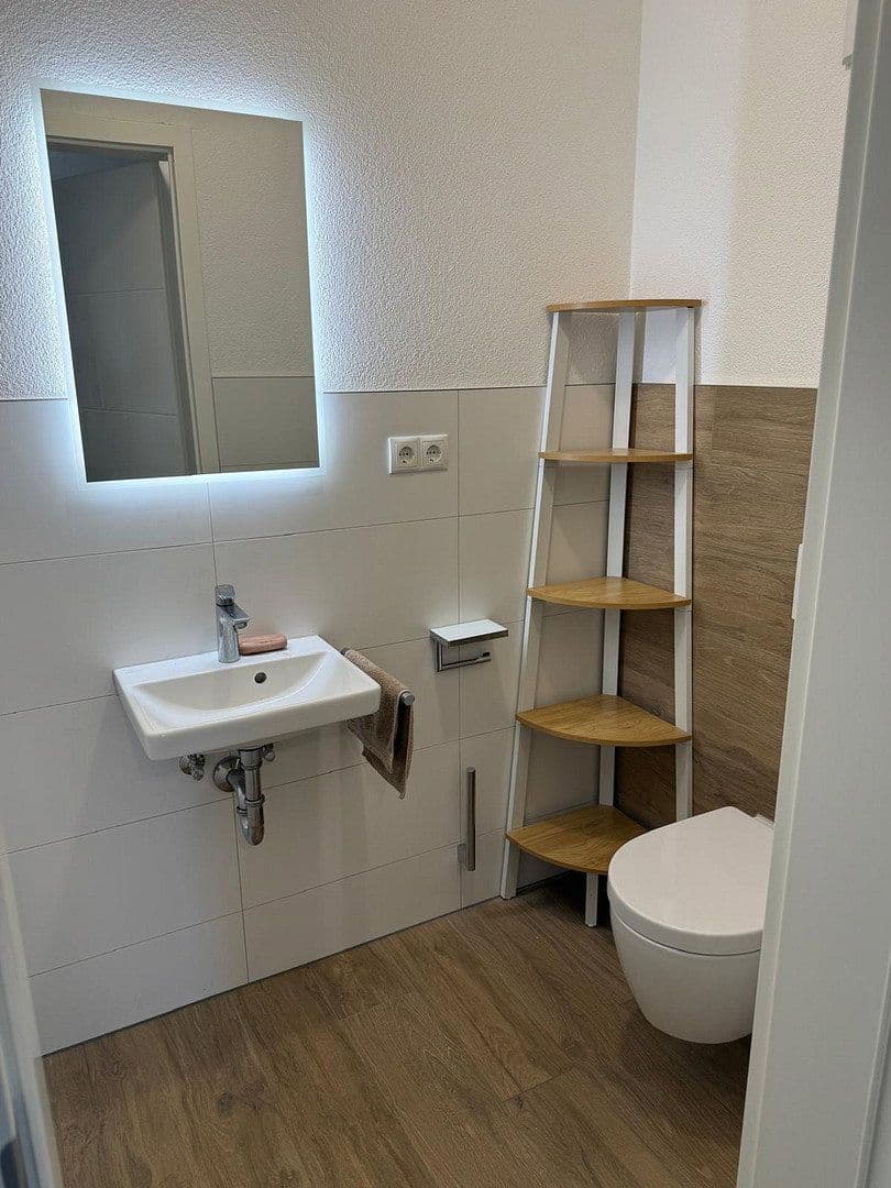 Predaj bytu 6-izbový 172 m², Hilzingen, Bádensko-Wurttembersko Predaj bytu 6-izbový 172 m², Hilzingen, Bádensko-Wurttembersko