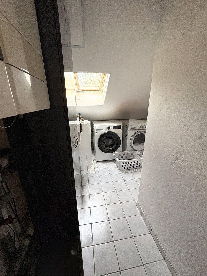 Predaj domu 160 m², pozemok 391 m², Neuwied, Porýnie-Falcko Predaj domu 160 m², pozemok 391 m², Neuwied, Porýnie-Falcko