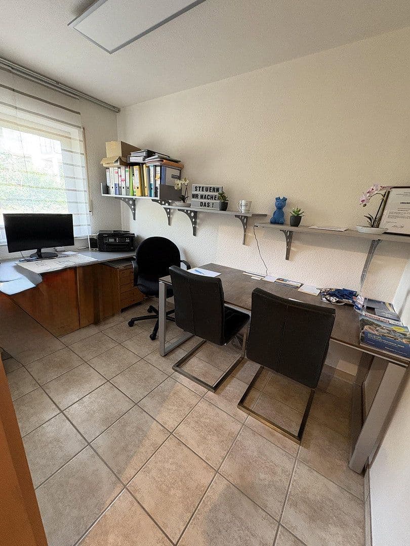 Predaj domu 160 m², pozemok 391 m², Neuwied, Porýnie-Falcko Predaj domu 160 m², pozemok 391 m², Neuwied, Porýnie-Falcko