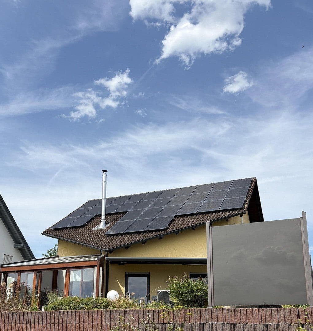 Predaj domu 160 m², pozemok 391 m², Neuwied, Porýnie-Falcko Predaj domu 160 m², pozemok 391 m², Neuwied, Porýnie-Falcko
