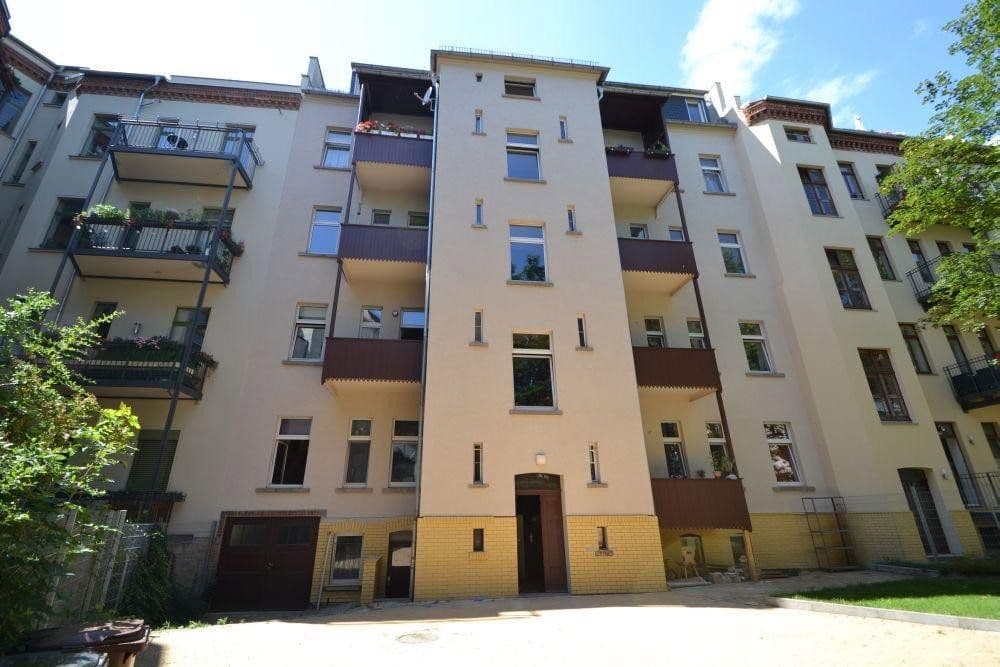 Predaj domu 1.006 m², pozemok 570 m², Pfaffendorfer Straße, Leipzig, Sasko Predaj domu 1.006 m², pozemok 570 m², Pfaffendorfer Straße, Leipzig, Sasko