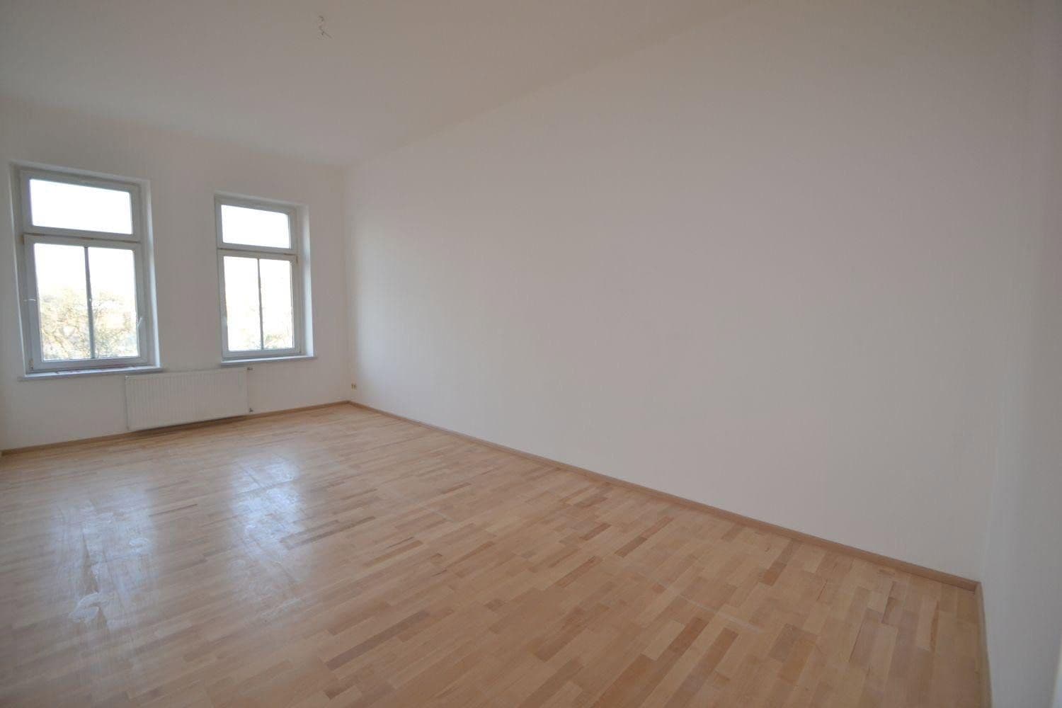 Predaj domu 1.006 m², pozemok 570 m², Pfaffendorfer Straße, Leipzig, Sasko Predaj domu 1.006 m², pozemok 570 m², Pfaffendorfer Straße, Leipzig, Sasko