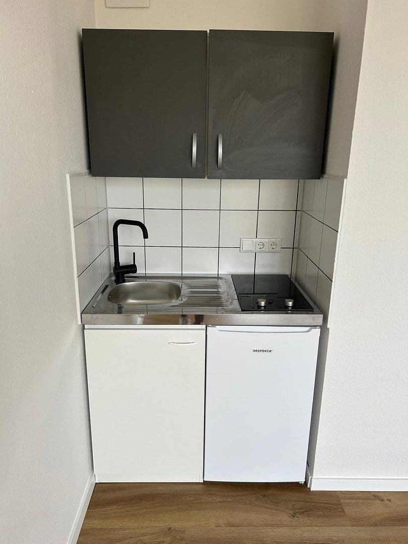 Prenájom bytu 2-izbový 23 m², Hollensiek 29, Bielefeld, Severné Porýnie - Westfálsko Prenájom bytu 2-izbový 23 m², Hollensiek 29, Bielefeld, Severné Porýnie - Westfálsko