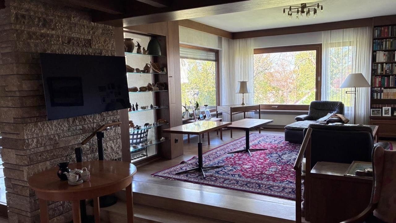 Predaj domu 298 m², pozemok 1.157 m², Zapfendorf, Bavorsko Predaj domu 298 m², pozemok 1.157 m², Zapfendorf, Bavorsko