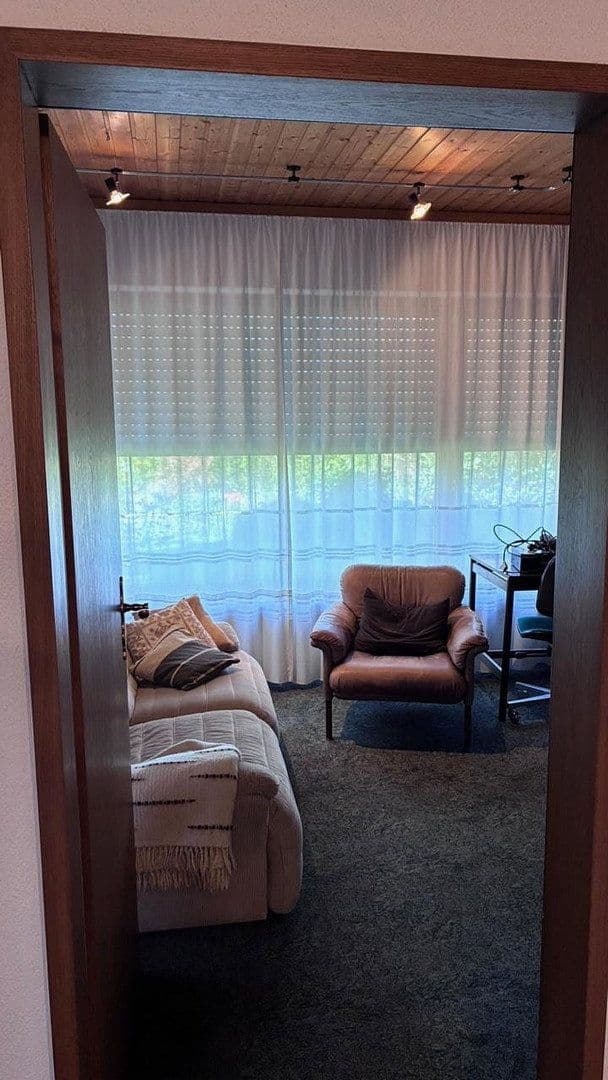 Predaj domu 298 m², pozemok 1.157 m², Zapfendorf, Bavorsko Predaj domu 298 m², pozemok 1.157 m², Zapfendorf, Bavorsko