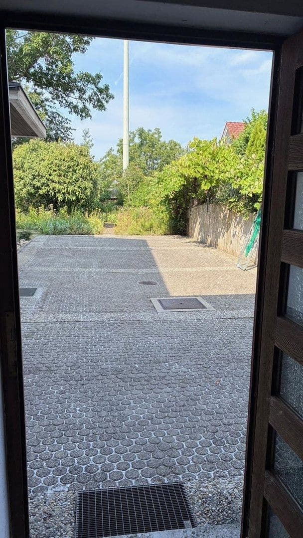 Predaj domu 298 m², pozemok 1.157 m², Zapfendorf, Bavorsko Predaj domu 298 m², pozemok 1.157 m², Zapfendorf, Bavorsko