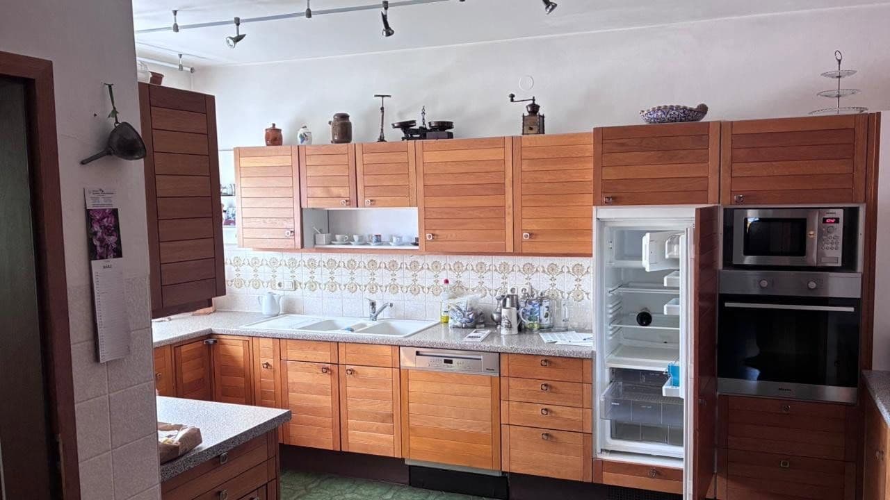 Predaj domu 298 m², pozemok 1.157 m², Zapfendorf, Bavorsko Predaj domu 298 m², pozemok 1.157 m², Zapfendorf, Bavorsko