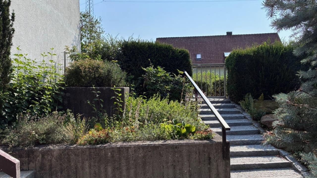 Predaj domu 298 m², pozemok 1.157 m², Zapfendorf, Bavorsko Predaj domu 298 m², pozemok 1.157 m², Zapfendorf, Bavorsko
