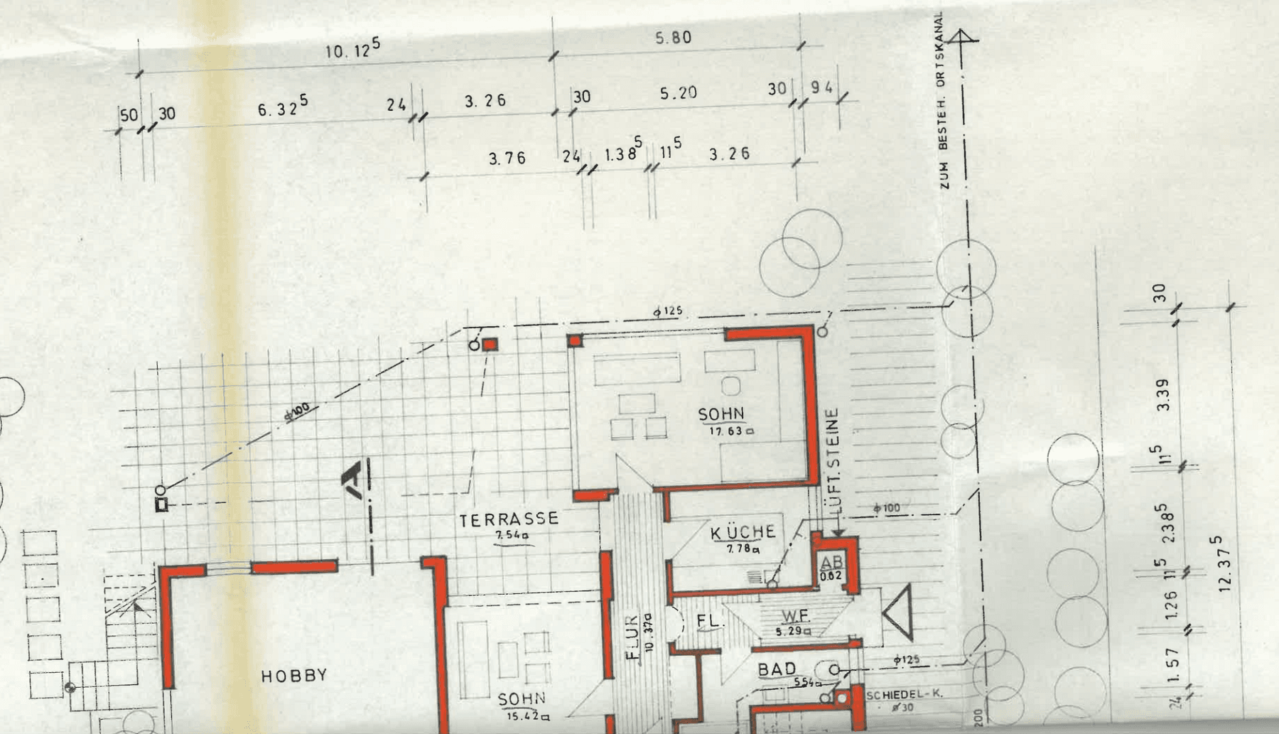Predaj domu 298 m², pozemok 1.157 m², Zapfendorf, Bavorsko Predaj domu 298 m², pozemok 1.157 m², Zapfendorf, Bavorsko
