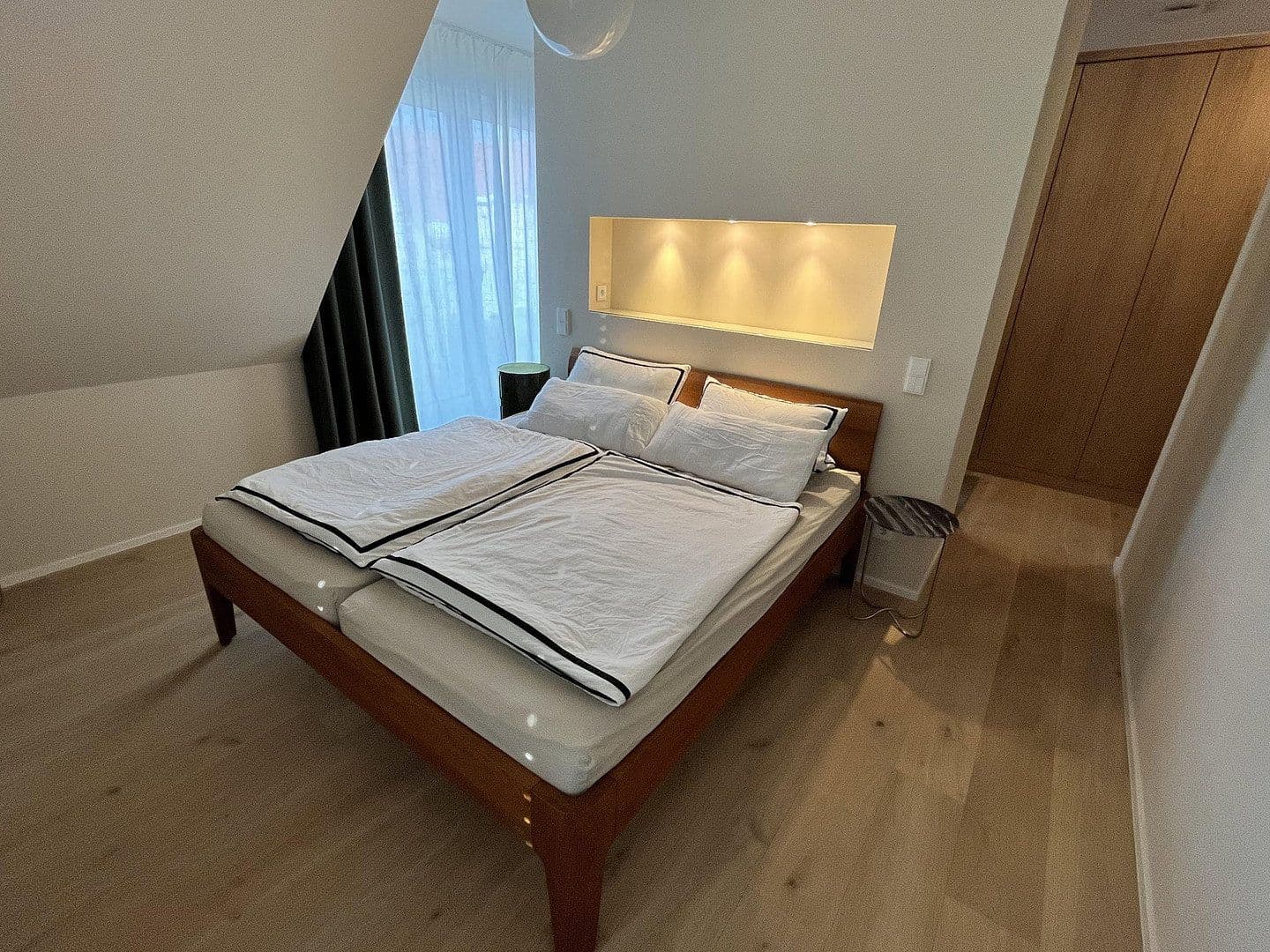 Predaj bytu 5-izbový 144 m², Lindenplatz 12a, Nürnberg, Bavorsko Predaj bytu 5-izbový 144 m², Lindenplatz 12a, Nürnberg, Bavorsko