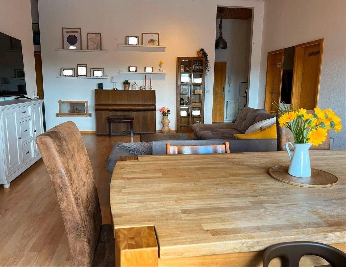 Predaj bytu 4-izbový 122 m², Neuenburg am Rhein, Bádensko-Wurttembersko Predaj bytu 4-izbový 122 m², Neuenburg am Rhein, Bádensko-Wurttembersko