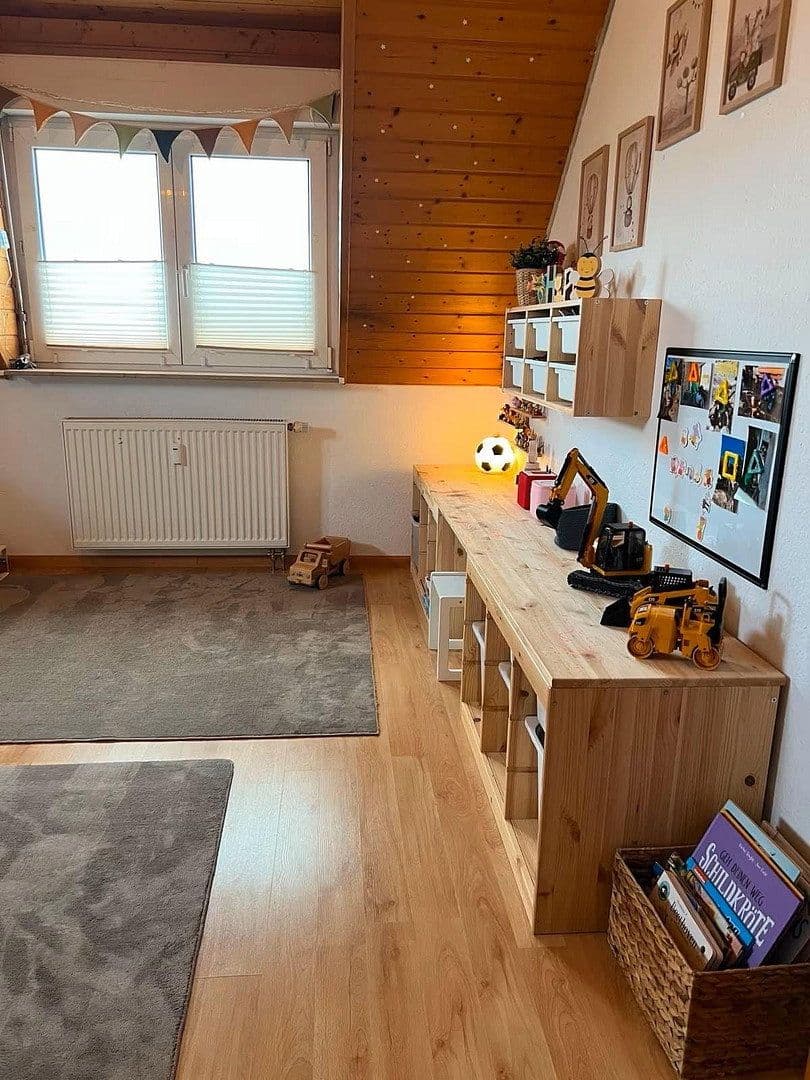 Predaj bytu 4-izbový 122 m², Neuenburg am Rhein, Bádensko-Wurttembersko Predaj bytu 4-izbový 122 m², Neuenburg am Rhein, Bádensko-Wurttembersko