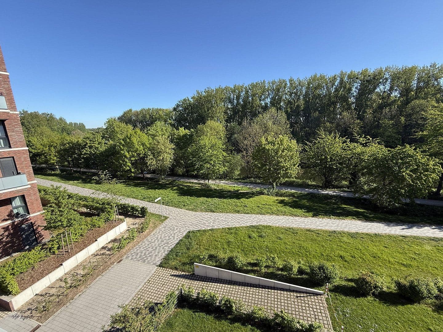 Predaj bytu 4-izbový 138 m², Hannover, Dolné Sasko Predaj bytu 4-izbový 138 m², Hannover, Dolné Sasko