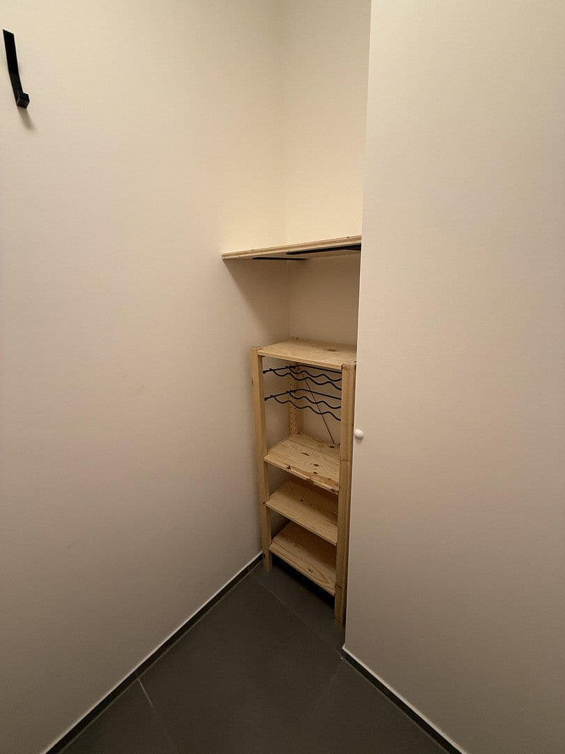 Predaj bytu 4-izbový 138 m², Hannover, Dolné Sasko Predaj bytu 4-izbový 138 m², Hannover, Dolné Sasko