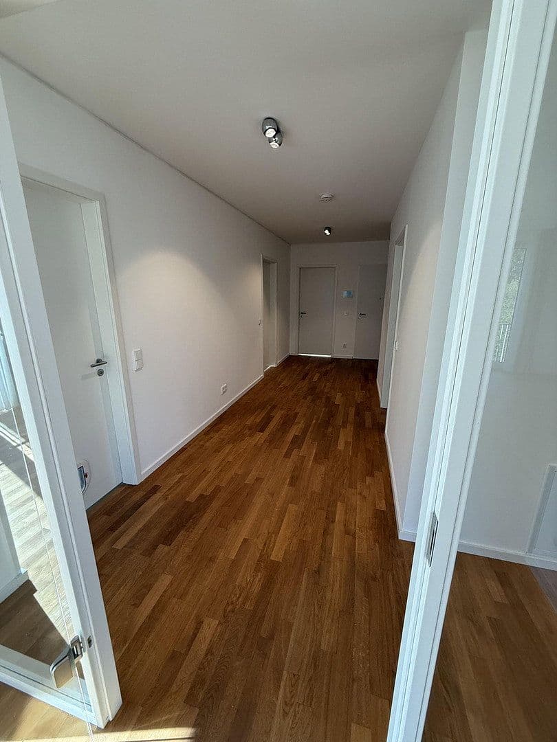 Predaj bytu 4-izbový 138 m², Hannover, Dolné Sasko Predaj bytu 4-izbový 138 m², Hannover, Dolné Sasko