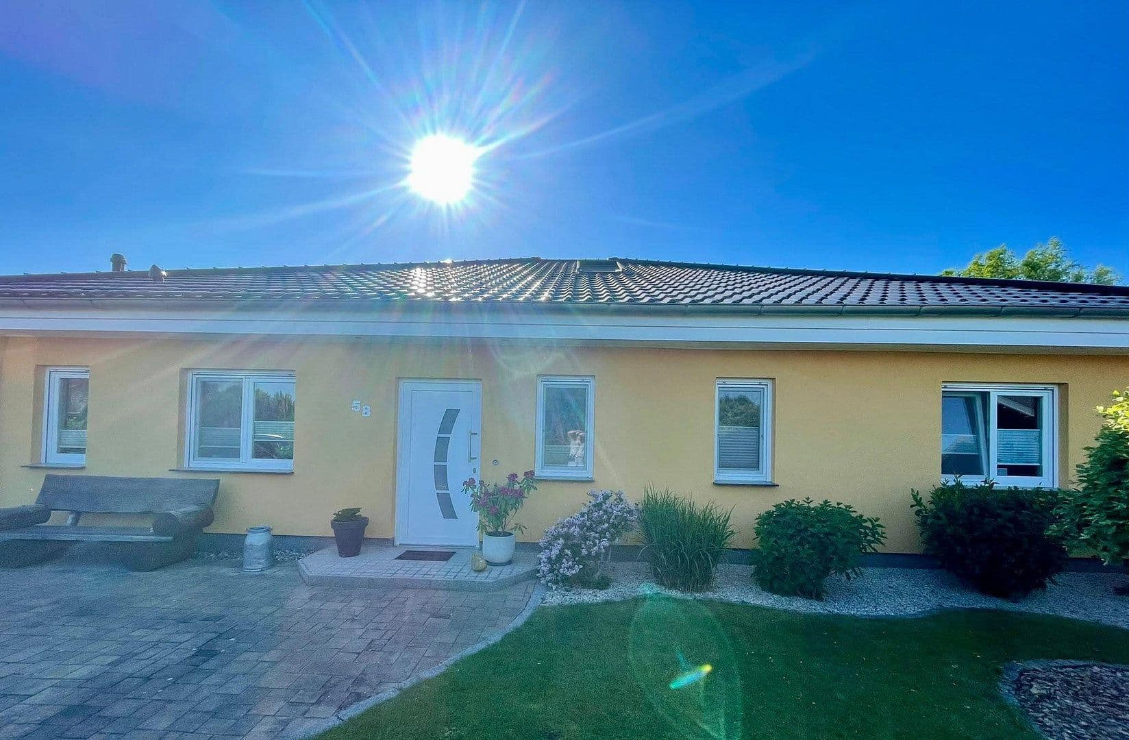 Predaj domu 167 m², pozemok 1.190 m², Schwaan, Meklenbursko-Predpomoransko Predaj domu 167 m², pozemok 1.190 m², Schwaan, Meklenbursko-Predpomoransko