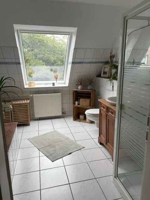 Prenájom bytu 3-izbový 100 m², Fährstr. 67, Osterrönfeld, Šlezvicko-Holštajnsko Prenájom bytu 3-izbový 100 m², Fährstr. 67, Osterrönfeld, Šlezvicko-Holštajnsko