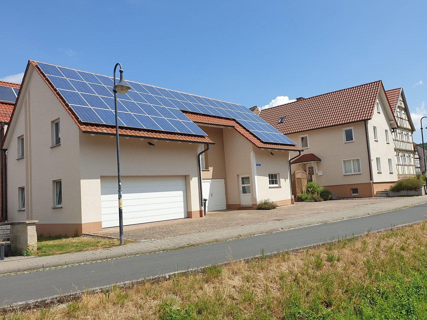 Predaj domu 139 m², pozemok 424 m², Geisa, Durínsko Predaj domu 139 m², pozemok 424 m², Geisa, Durínsko